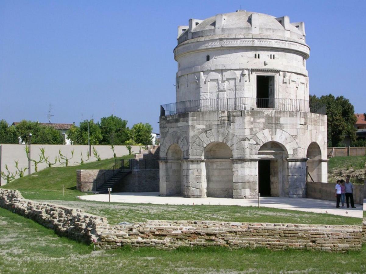 Villetta Maiori Lido delle Nazioni Ngoại thất bức ảnh