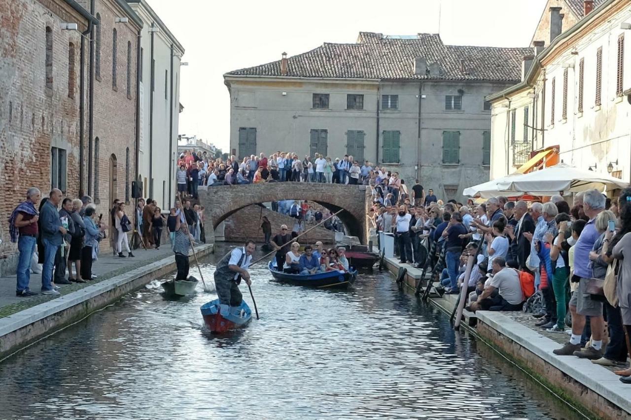 Villetta Maiori Lido delle Nazioni Ngoại thất bức ảnh
