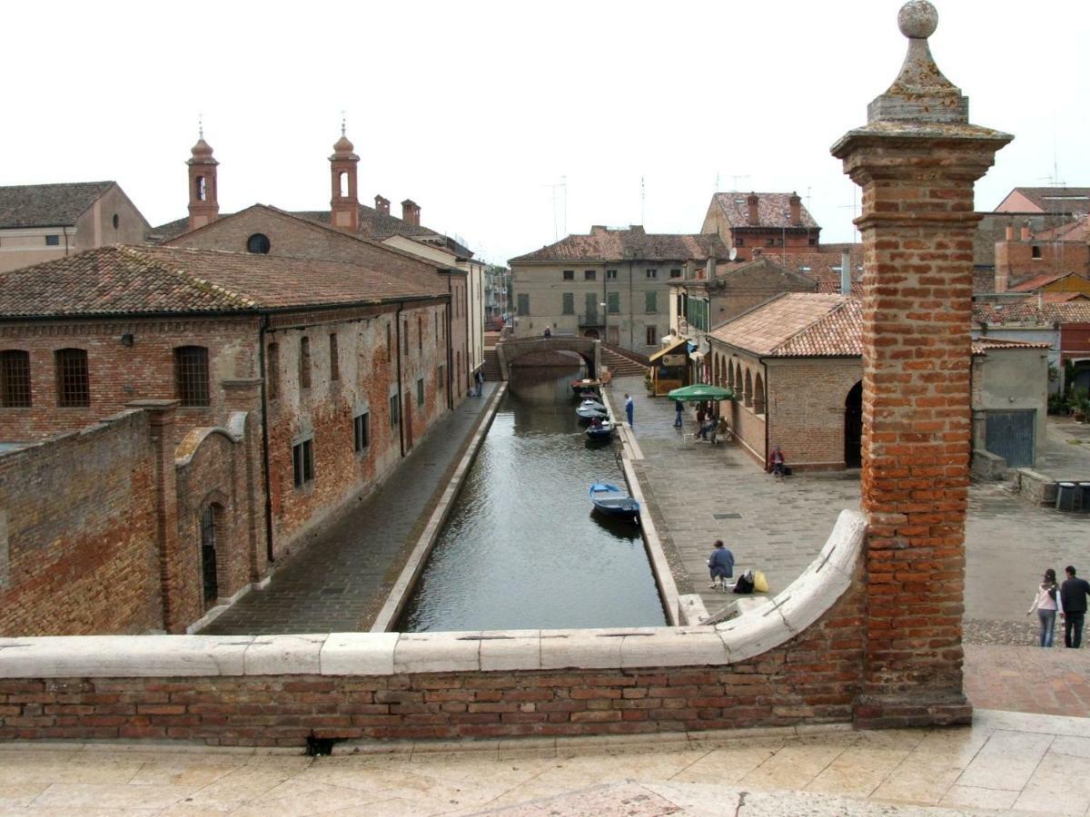 Villetta Maiori Lido delle Nazioni Ngoại thất bức ảnh
